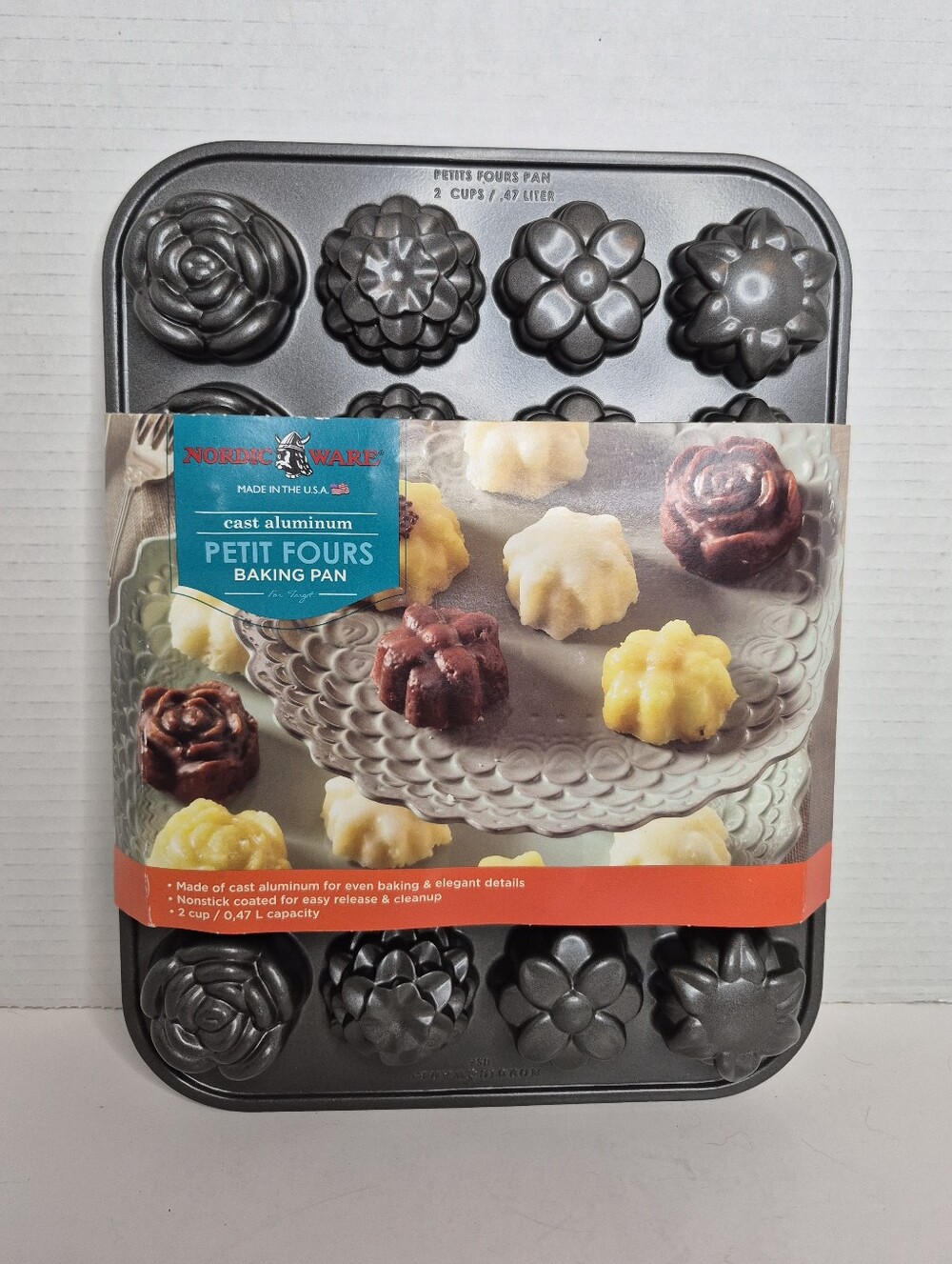Nordic Ware Cast Aluminum Petit Fours Baking Pan NWT 2 Cup Capacity